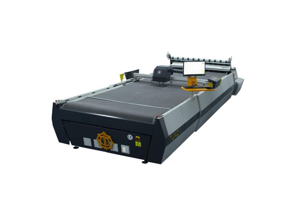 cnc kumaş sünger kesim makinası